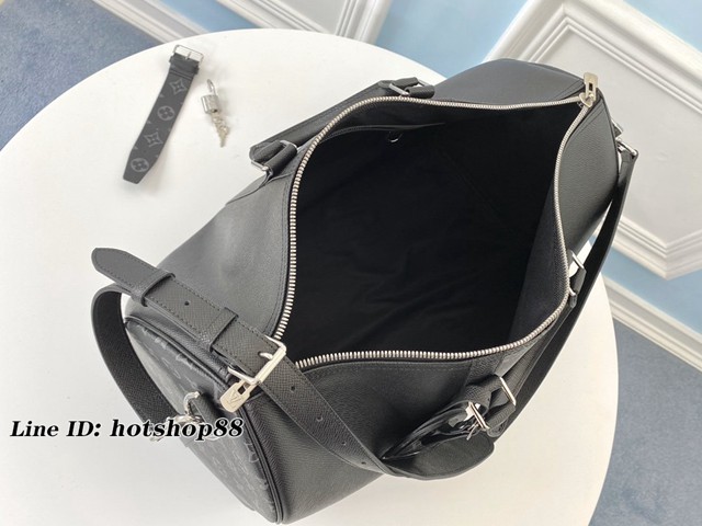 路易威登LV旅行包 M30235黑色 KEEPALL 45旅行袋 LV十字紋皮配花料旅行袋 LV男士手提旅行包 xxlv2403